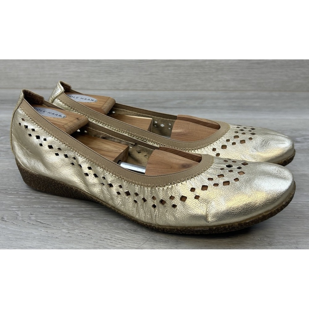 Taos Untold Womens Ballet Flat  11.5 Gold Leather Slip On‎ Comfort Work Shoes